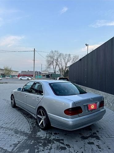 порог мерс: Mercedes-Benz E-Class: 2000 г., 4.3 л, Автомат, Газ, Седан — 5