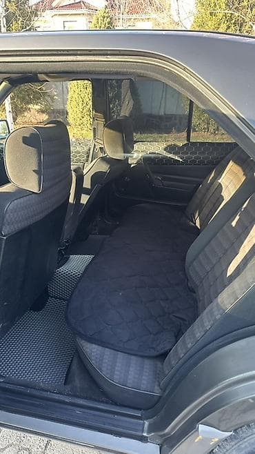 w210 e320: Mercedes-Benz 190: 1991 г., 1.8 л, Механика, Бензин, Седан — 10