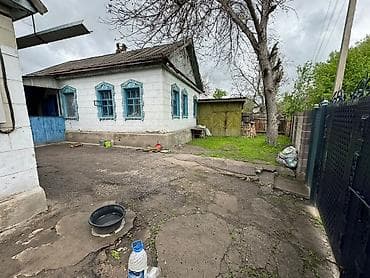 4 участок: Продаётся дом от собственника в центре Сокулука. Участок 12 соток — 3