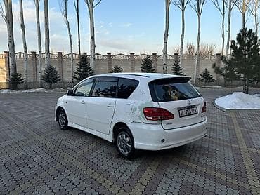 тайота кресто: Toyota Ipsum: 2001 г., 2.4 л, Автомат, Бензин, Минивэн — 4