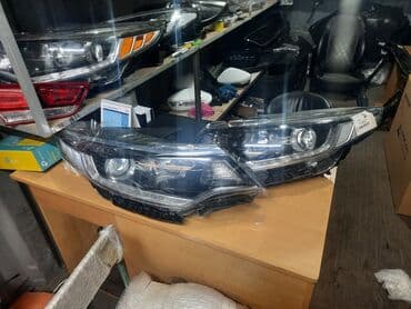 Комплект передних фар Kia 2017 г., Новый, Аналог