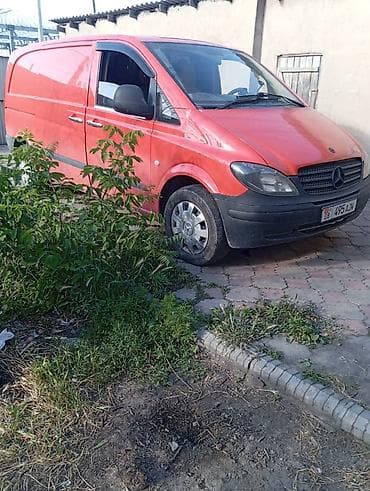 Унаа: Жеңил жүк ташуучу унаа, Mercedes-Benz, Стандарт, 1,5 т, Колдонулган — 3