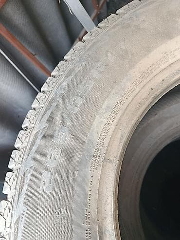 зимный сапок: Шины 205 / 65 / R 15, Б/у, Комплект, Maxxis — 4