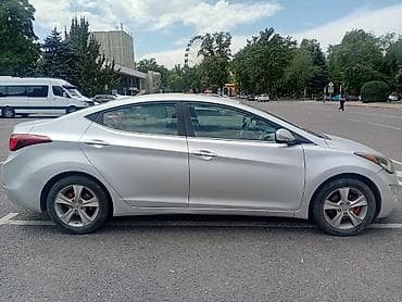 Hyundai Elantra: 2015 г., 1.8 л, Автомат, Бензин, Седан — 8