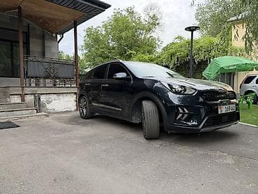 2019: Kia Niro: 2019 г., Гибрид, Кроссовер — 4