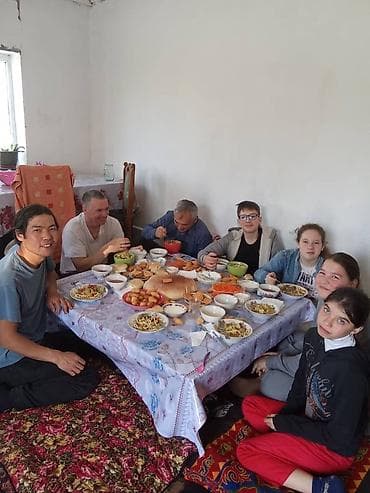 чатыр жабабыз: Подростки - өспүрүмдөр. Собираемся на встречи живого общения вместо — 2