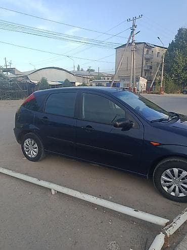 Ford Focus: 2003 г., 1.6 л, Кол менен иштөөчү, Бензин, Хетчбек