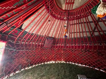 срочно продаю в связи с переездом: Продается боз уй, 75 баш, 5 канат Для другой подробной информации - — 4