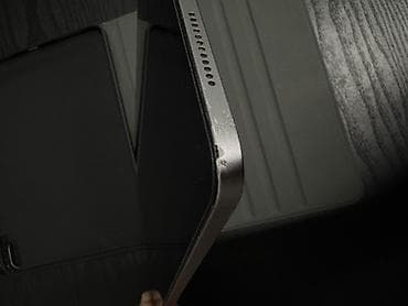 Планшеты: Планшет, Apple, память 256 ГБ, 10" - 11", Wi-Fi, Б/у, Классический цвет - Серебристый — 4