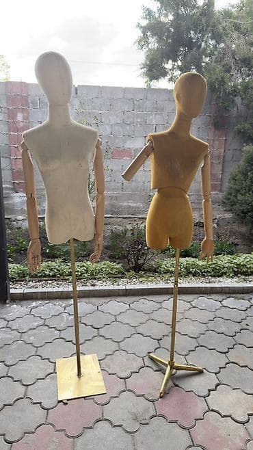 Манекены торс на стойках, комплект из 2 шт. - Женские манекены