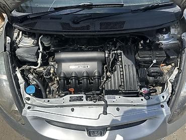 mini v: Honda Fit: 2002 г., 1.3 л, Вариатор, Бензин, Хэтчбэк — 6