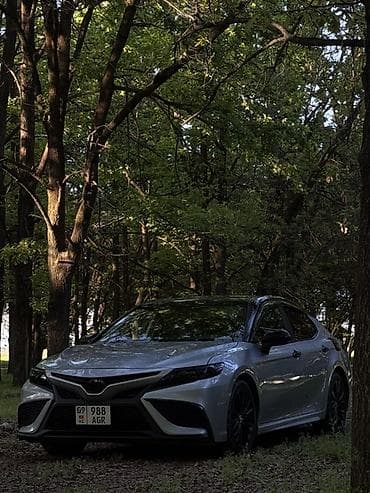 салазка на бампер: Toyota Camry: 2021 г., 2.5 л, Автомат, Бензин, Седан — 1