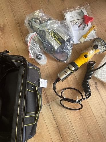 Транспорт: Электрическая машинка для стрижки овец с блоком питания Комплектация — 2