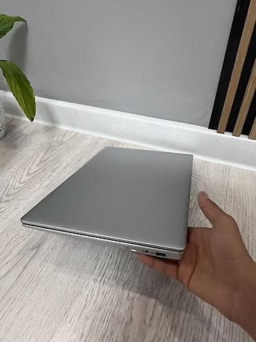 amazon kindle: Почти новый покупали 3 месяцев назад использовали мало просто дома — 9