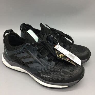 Спецодежда: Кроссовки, 39, 38.5, Adidas, Новый, цвет - Черный, Бесплатная доставка — 1