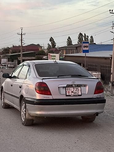 Транспорт: Toyota Avensis: 2002 г., 1.8 л, Автомат, Лифтбек — 4