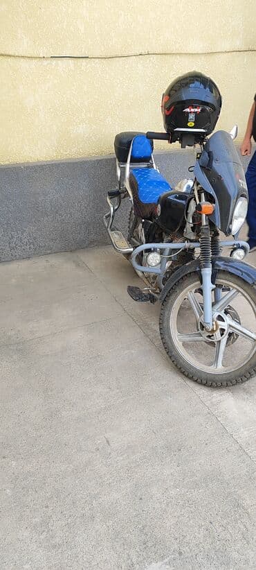 мотоцикл java: Мотоцикл классического дорожного типа с туристическим обвесом — 2