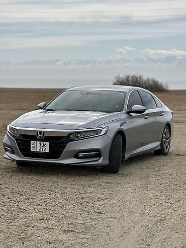 mini car: Honda Accord: 2019 г., 2 л, Вариатор, Гибрид, Седан — 10