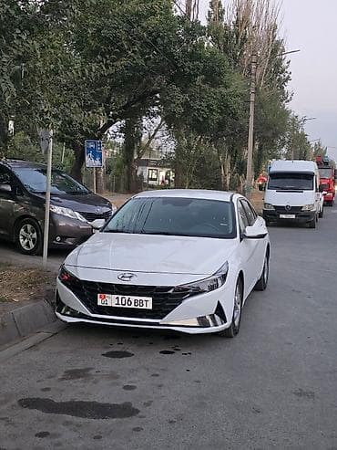 Hyundai Avante: 2020 г., 1.6 л, Вариатор, Бензин, Седан at lalafo.kg Hyundai Avante: 2020 г., 1.6 л, Вариатор, Бензин, Седан