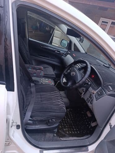 продается в рассрочку авто минивен степ вагон: Toyota Ipsum: 2002 г., 2.4 л, Автомат, Бензиновая, Минивэн — 9