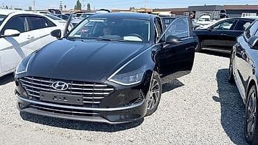 Hyundai Sonata: 2022 г., 2 л, Автомат, Бензин, Седан