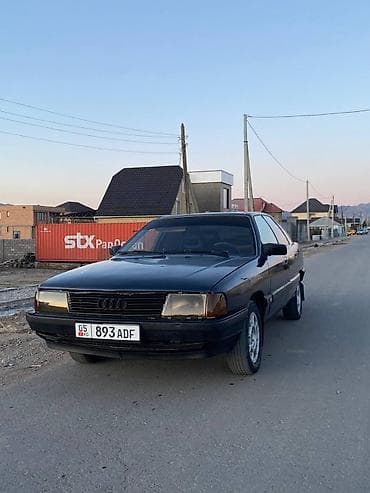 спочно продаю: Audi 100: 1987 г., Седан — 2