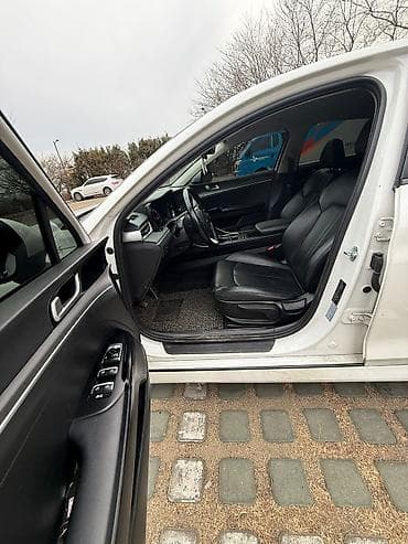 каи к5: Kia K5: 2021 г., Седан — 10