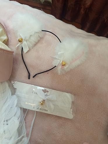 Набор аксессуаров в белом цвете: пушистый ободок с ушками и at lalafo.kg Набор аксессуаров в белом цвете: пушистый ободок с ушками и