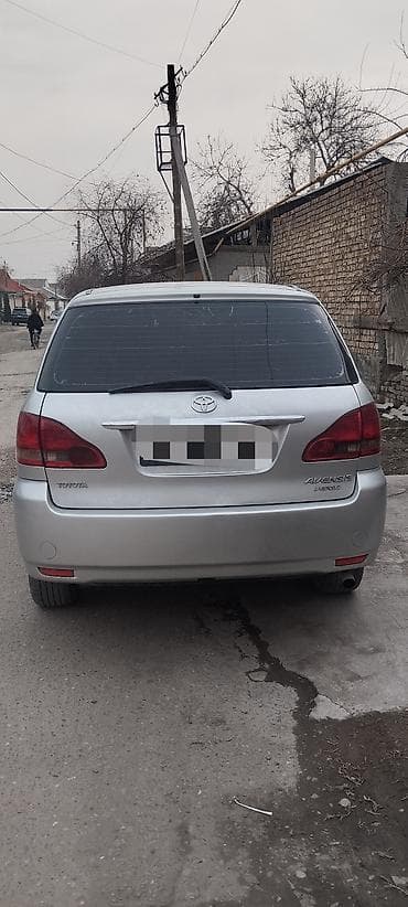 Toyota: Toyota Avensis Verso: 2001 г., 2 л, Механика, Бензин, Минивэн — 4