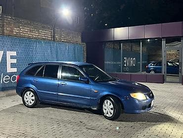 mazda famila: Mazda Familia: 2002 г., 1.6 л, Механика, Бензин, Хэтчбэк — 4