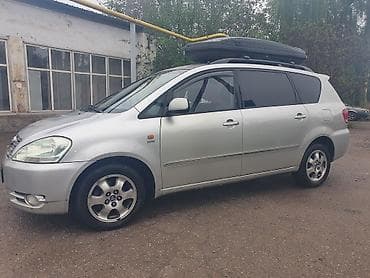 2 2дизель: Toyota Avensis Verso: 2001 г., 2 л, Автомат, Газ, Минивэн — 9