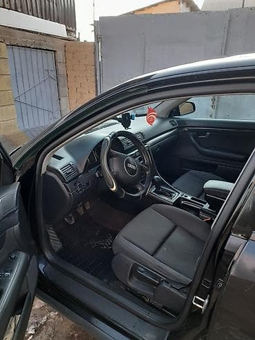 аудио касета: Audi A4: 2002 г., 2 л, Механика, Бензин, Седан — 6