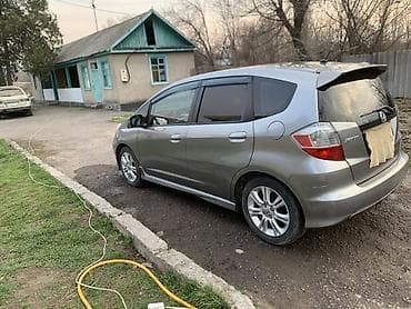 хонда фит багаж: Honda Fit: 2009 г., 1.5 л, Автомат, Бензин, Хэтчбэк — 4