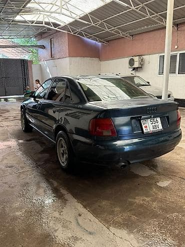 bmw 750 l: Audi A4: 1995 г. — 1