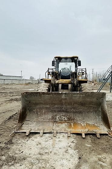 продаю экскватор: Погрузчик, XCMG, Колесный, Фронтальный — 1