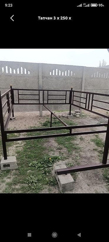 эшик б у: Үйлөр жана батирлер үчүн эшик, Металлдан, Эки эшиктуу, Айнек менен — 10
