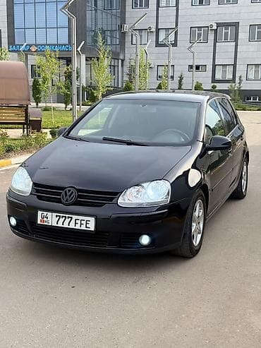 Volkswagen Golf V: 2004 г., 1.6 л, Автомат, Бензин, Хетчбек — 1