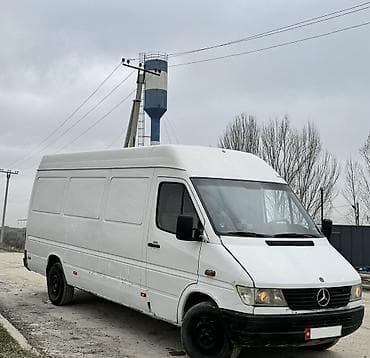 Легкий грузовик, Mercedes-Benz — 1