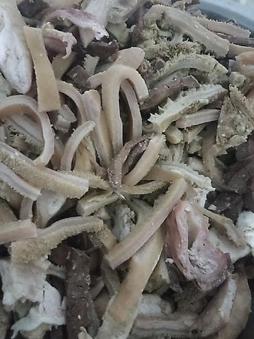 купить свиней на мясо: Готовая смесь говяжьих субпродуктов, нарезанных соломкой. Состав по — 1