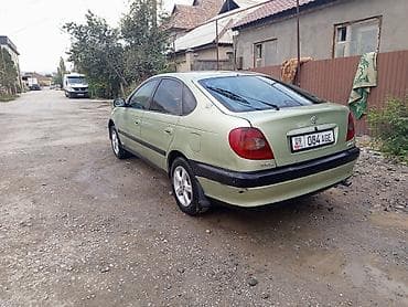оригин: Toyota Avensis: 2000 г., 2 л, Механика, Дизель, Лифтбек — 7