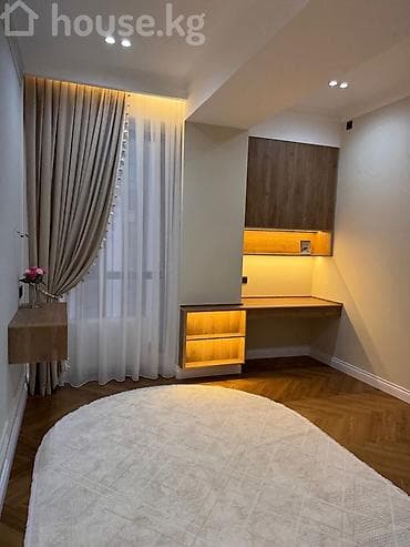 Квартиры: 4 комнаты, 136 м², Асанбай мкр 6 этаж — 5