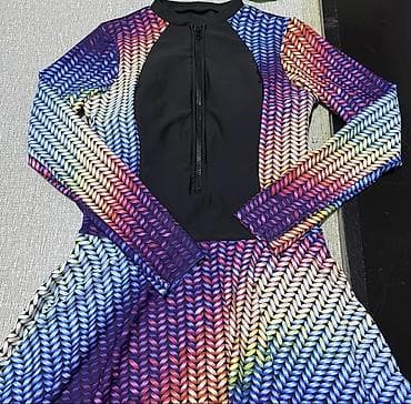 Слитный купальник, M