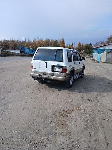 домкраты для авто: Isuzu Bighorn: 2000 г., 2.9 л, Автомат, Дизель, Внедорожник — 4