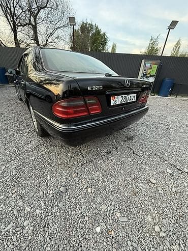 Транспорт: Mercedes-Benz E-Class: 1995 г., 3.2 л, Автомат, Бензин, Седан — 4