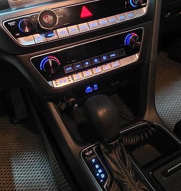 step vagon: Hyundai Sonata: 2019 г., Автомат, Бензин, Седан — 5