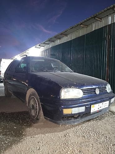 Унаа сатуу: Volkswagen Golf Variant: 1996 г., 1.8 л, Кол менен иштөөчү, Бензин, Универсал — 3