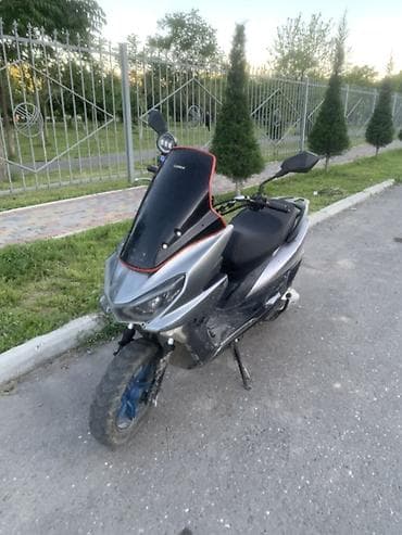 nissan note e11: Макси-скутер 160 куб. см, Бензин, Б/у — 4