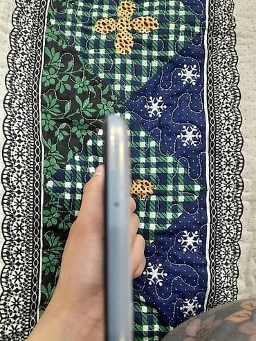 nintendo 3ds: Samsung Galaxy A50, Б/у, 128 ГБ, цвет - Белый, 2 SIM — 4