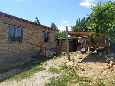 Үйлөр: Продаётся одноэтажный кирпичный дом с высокой лентой фундамента и — 3