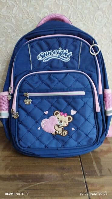 книги художественная литература: Продаю рюкзак ортопедический. Б/у в отличном состоянии — 1